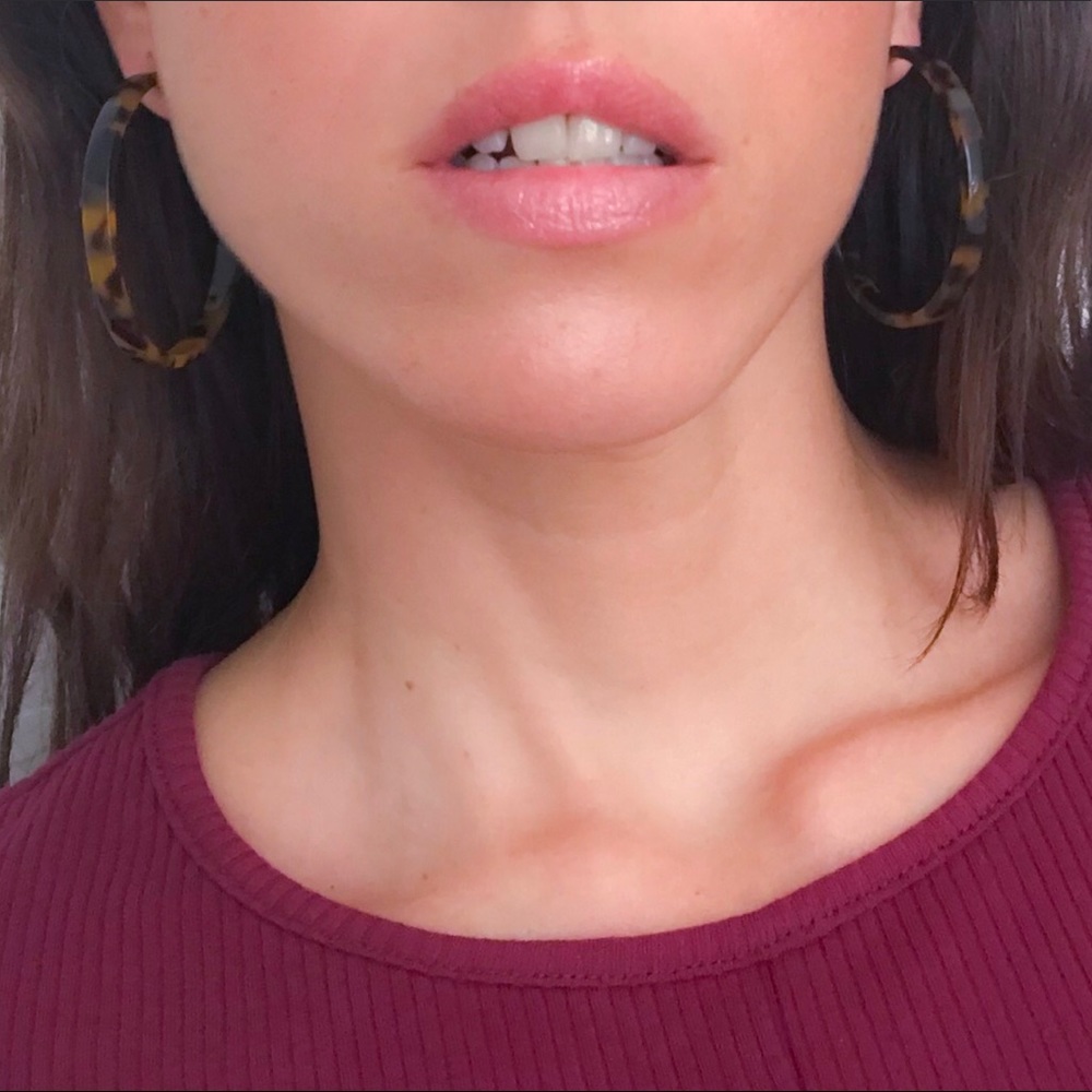 Tortoise hoops earrings